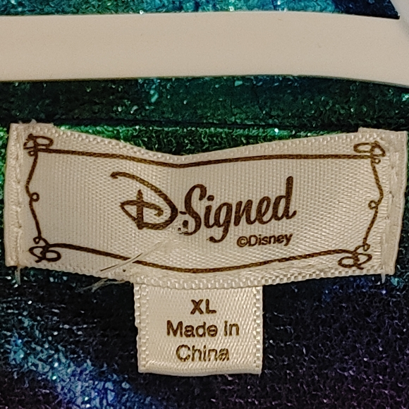 Gorgeous Metallic Sparkly Jacket - Picture 5 of 6